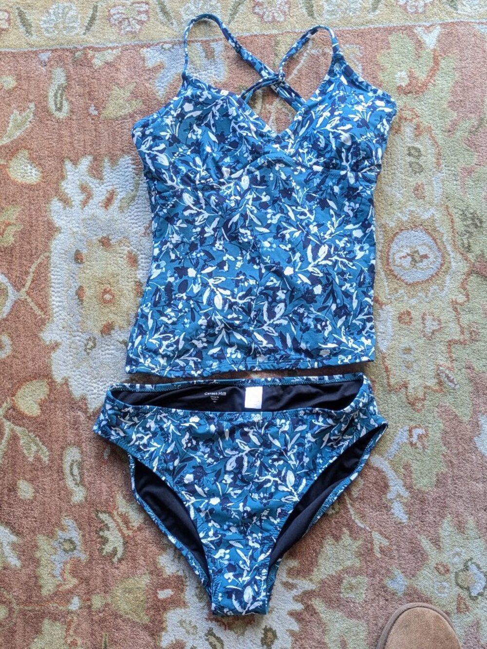 Garnet Hill Tankini Swimsuit green blue white black pattern size 10 in EUC